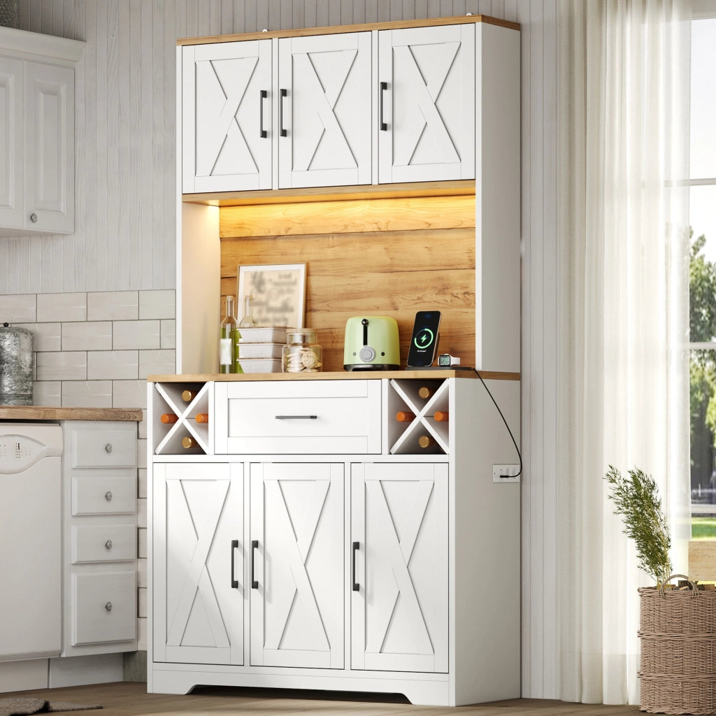 Credenza da cucina 105x40x180 cm con LED RGB e portabottiglie in MDF naturale e bianco