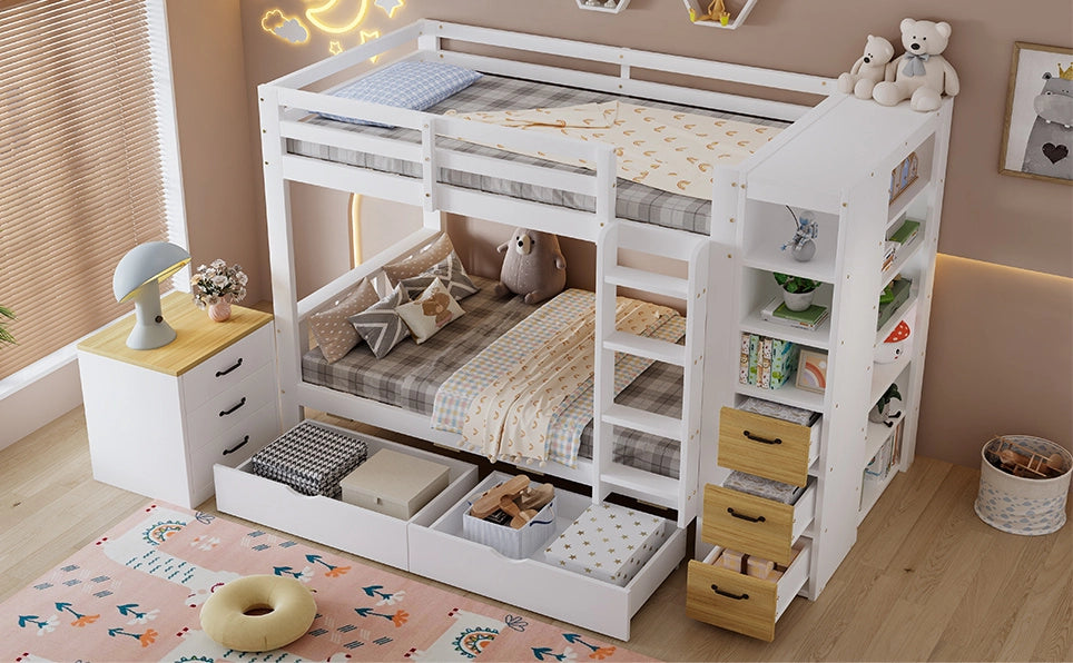 Letto a castello in legno bianco 90x200 cm con due cassettoni, scaffale laterale e comodino mobile
