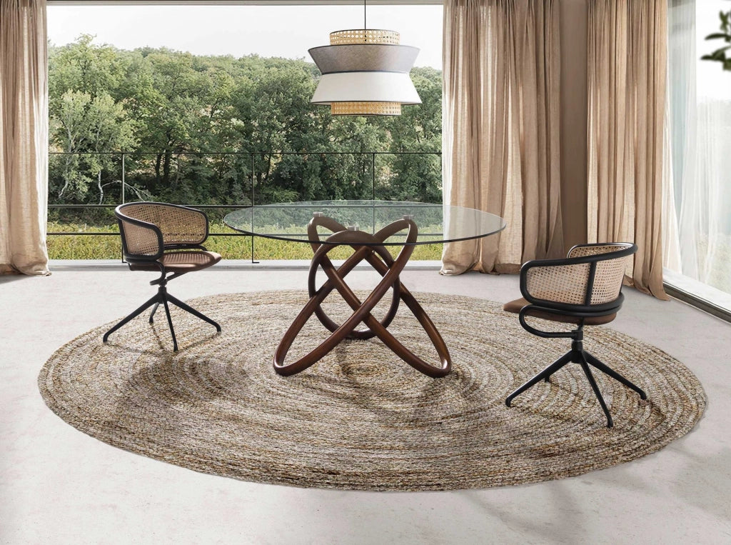 Sedia girevole in rattan e velluto marrone