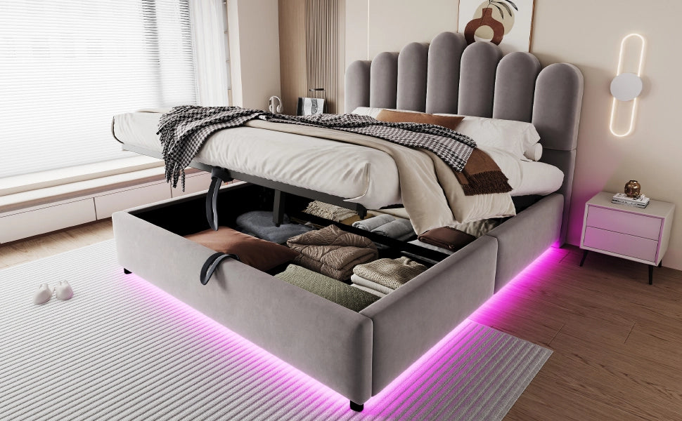 Letto contenitore 140x200 cm in velluto grigio con testiera imbottita; LED e rete a doghe