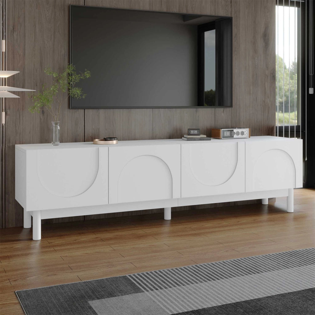 Mobile TV bianco 169x35x45,5 cm con ante ondulate, ripiani e gambe