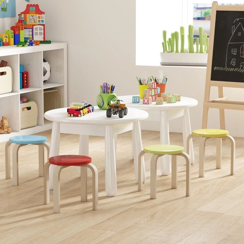 Set di 4 sgabelli impilabili in compensato di betulla colorato con piedini in feltro, 36x36x30 cm