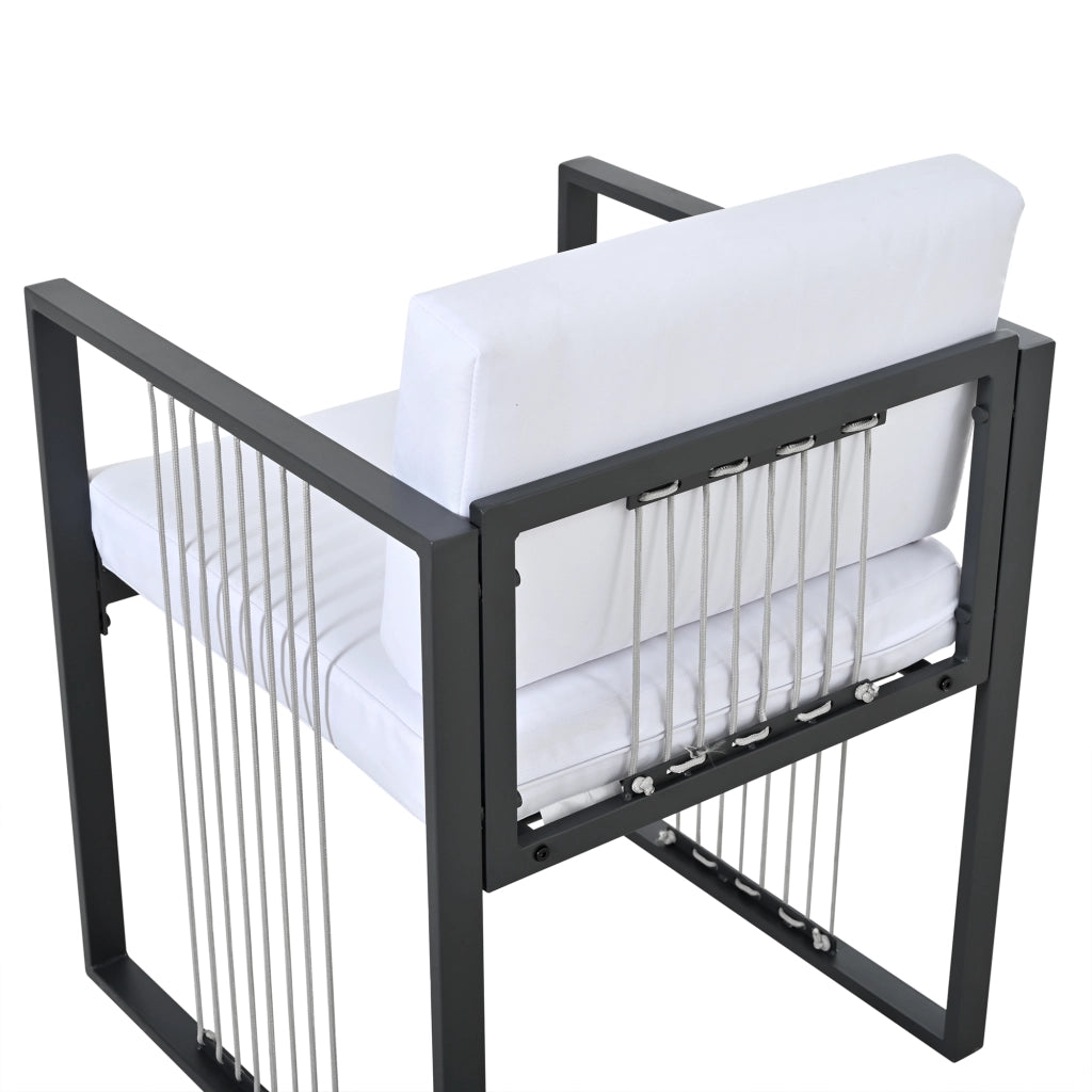 Set da pranzo da esterno 7 pezzi con tavolo quadrato in vetro temperato e 4 poltrone con 2 poggiapiedi nero e bianco