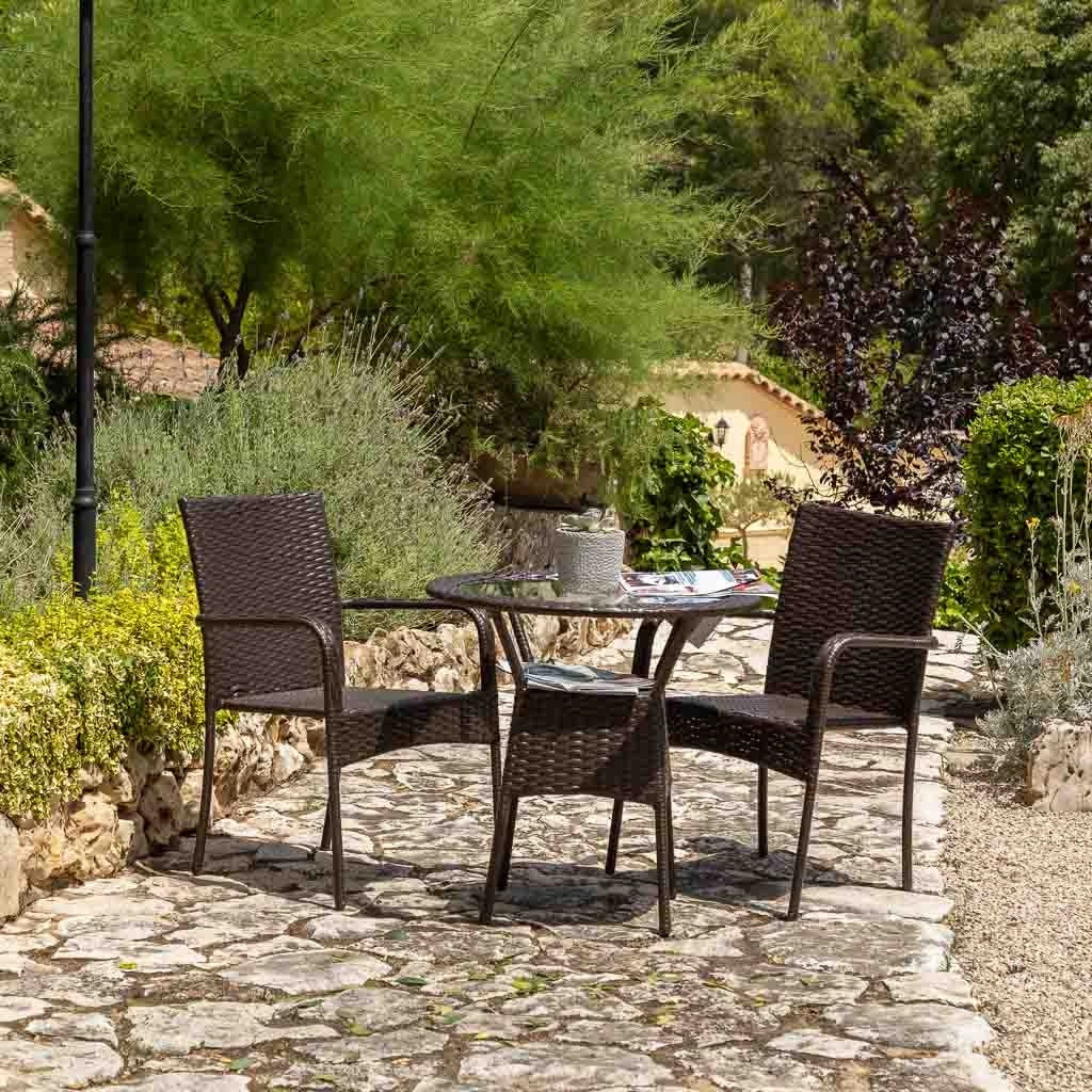 Set tavolo e due sedie in metallo marrone
