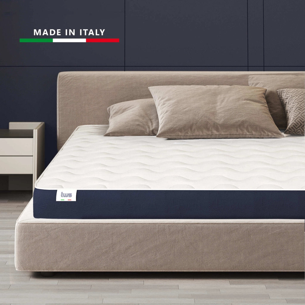 Materasso matrimoniale 160x190 in Waterfoam Ipoallergenico, 12 cm ESSENTIAL | Imbottitura in Ovatta e Rivestimento in Tessuto 3D Traspirante, Antiacaro e Antifungino | Made in Italy