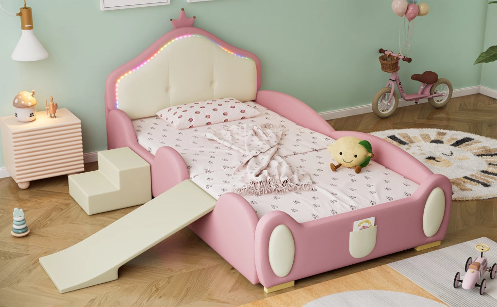 Letto imbottito per bambini 90x200 cm in PU rosa e beige con corona; LED; scivolo e scaletta per cameretta