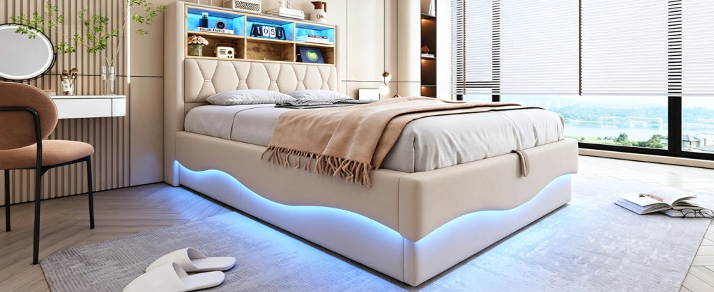 Letto imbottito 140x200 cm con contenitore idraulico, illuminazione LED controllata via app, struttura metallica e rivestimento in lino beige