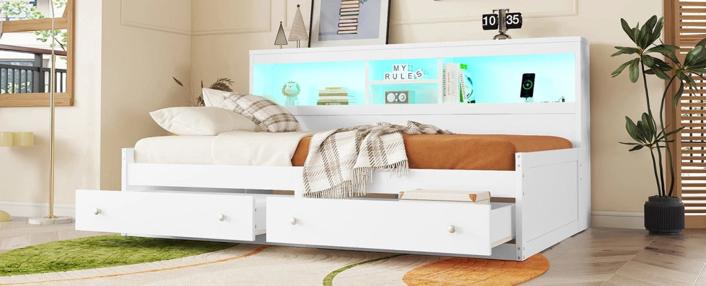 Letto giorno bianco 90x200 cm con divano letto, 2 USB, luce d'ambiente e due cassetti, struttura in truciolato e MDF