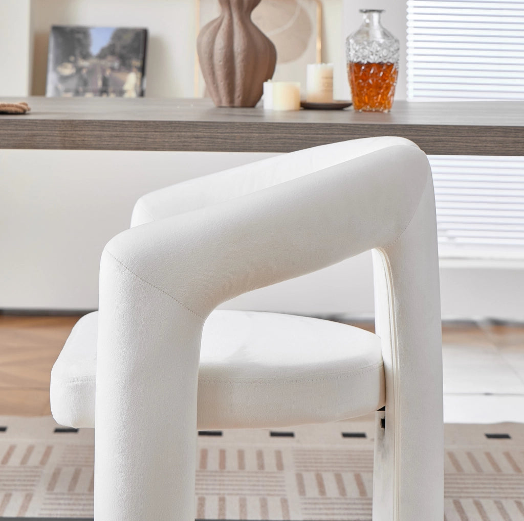 Set di 4 sedie da pranzo in velluto beige con braccioli