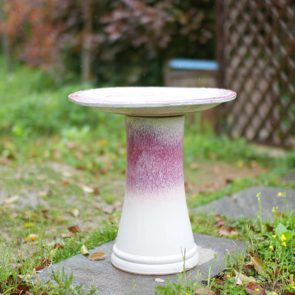 Bagnetto per uccelli in ceramica fatta a mano con ciotola ampia e base alta bianca e rosa Ø 43 cm per giardino