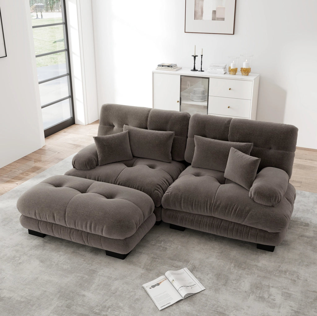 Divano modulare in chenille con ottomani mobili; marrone