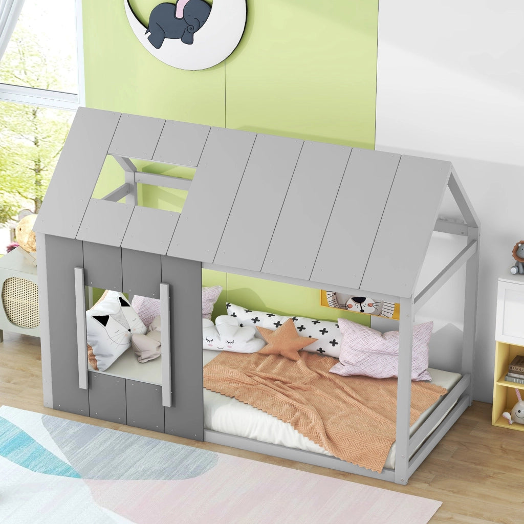 Letto per bambini a forma di casa 90 × 200 cm in pino e MDF grigio con tetto e finestra
