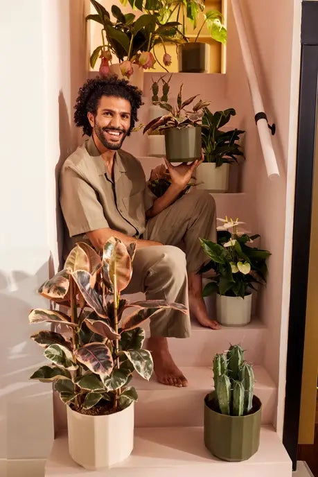 Vasi Elho Facet Round 19 Forest Green – Design Moderno Colore: Terra LAGUNA
