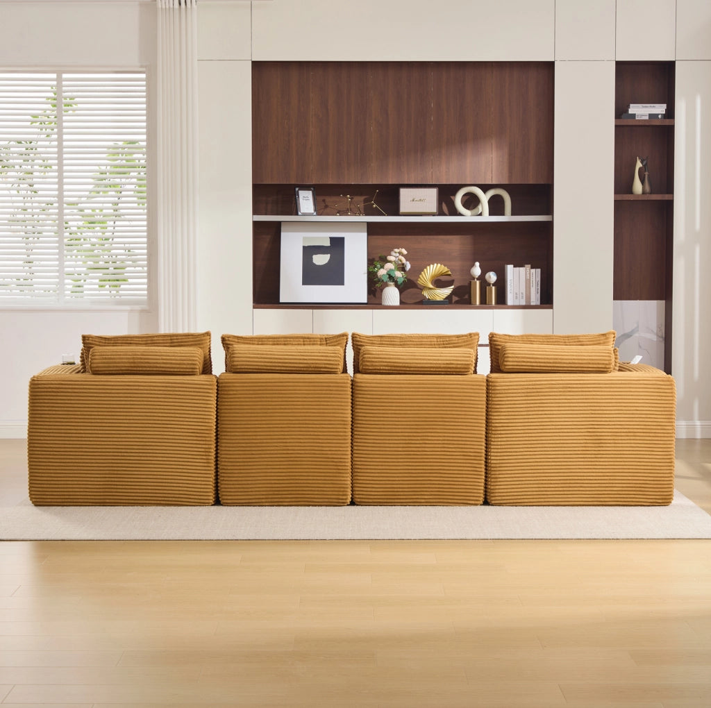 Divano modulare 4 posti 322x161x75 cm in tessuto arancione con 2 pouf