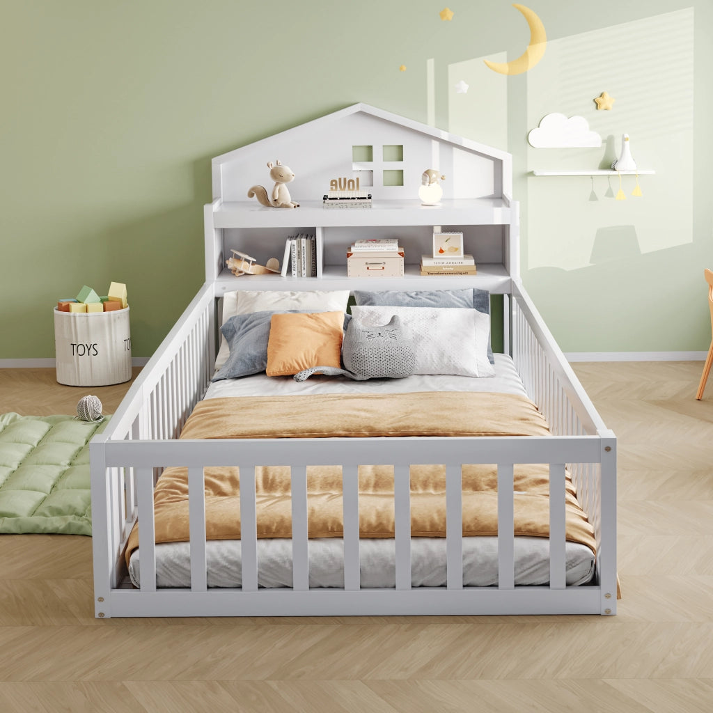 Letto a casetta per bambini 90 x 200 cm in legno massello; bianco; con sponde e scaffali