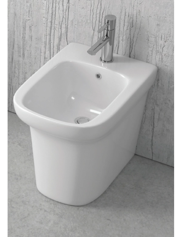 Bidet da appoggio in porcellana GRACE