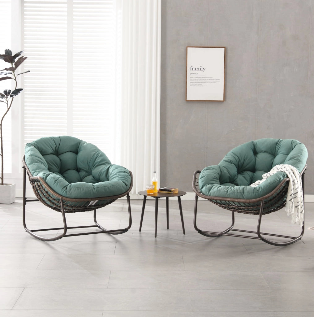Sedia a dondolo da esterno ULEVR 78x106x90 cm in rattan e acciaio, cuscino spesso 4 pollici, verde