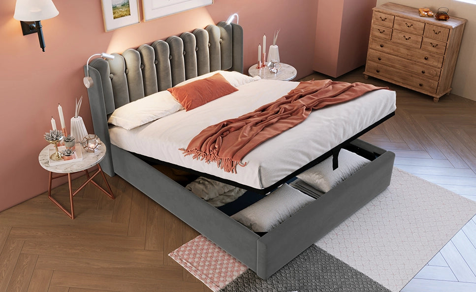 Letto matrimoniale imbottito grigio 160x200 cm con illuminazione da lettura e funzione ricarica USB, struttura in velluto con spazio contenitore