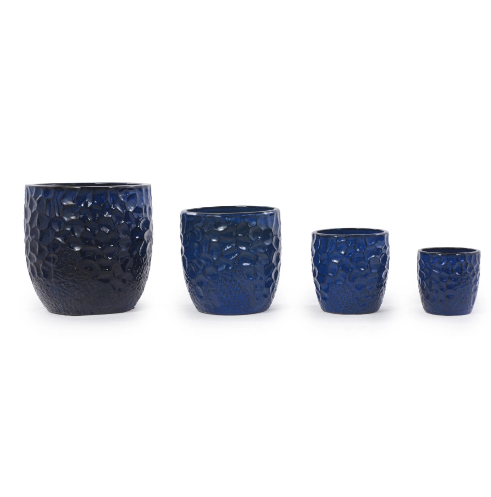 Vaso in ceramica artigianale Ø38 cm blu profondo lucido con rilievo martellato, traspirante e resistente al gelo con foro di drenaggio per piante da interno ed esterno