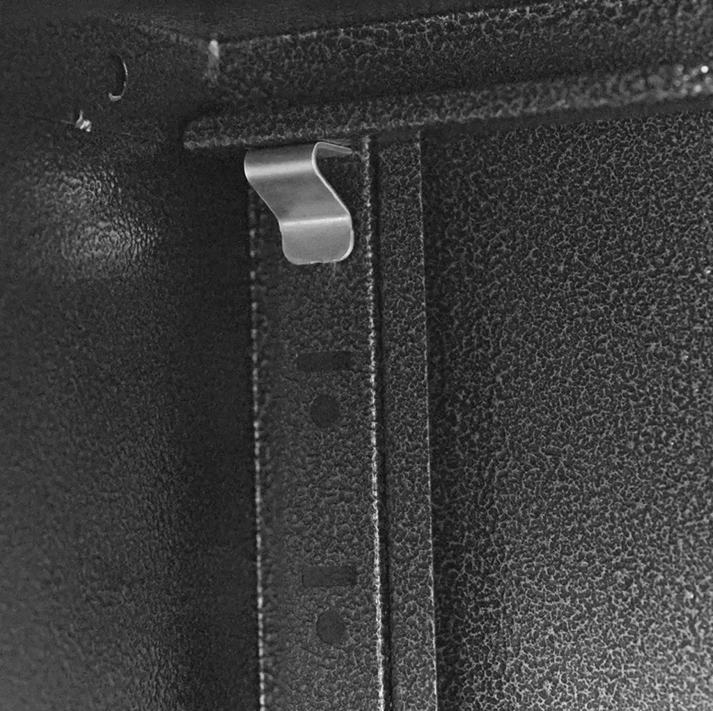 Armadio porta attrezzi in metallo da parete con serratura, 75 × 77 × 30 cm, grigio, con 1 ripiano e 1 cassetto aperto per garage e ufficio