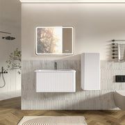 Mobile bagno sospeso con lavabo; colonna laterale e specchio LED regolabile antiappannamento; bianco con righe verticali