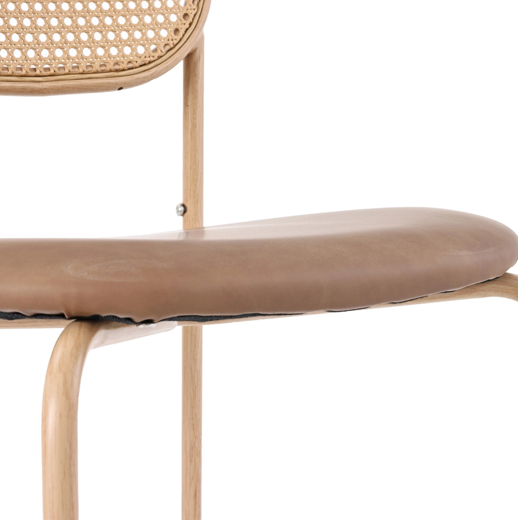 Set di 6 sedie da pranzo con schienale ovale in rattan; PU e gambe in metallo; marroni
