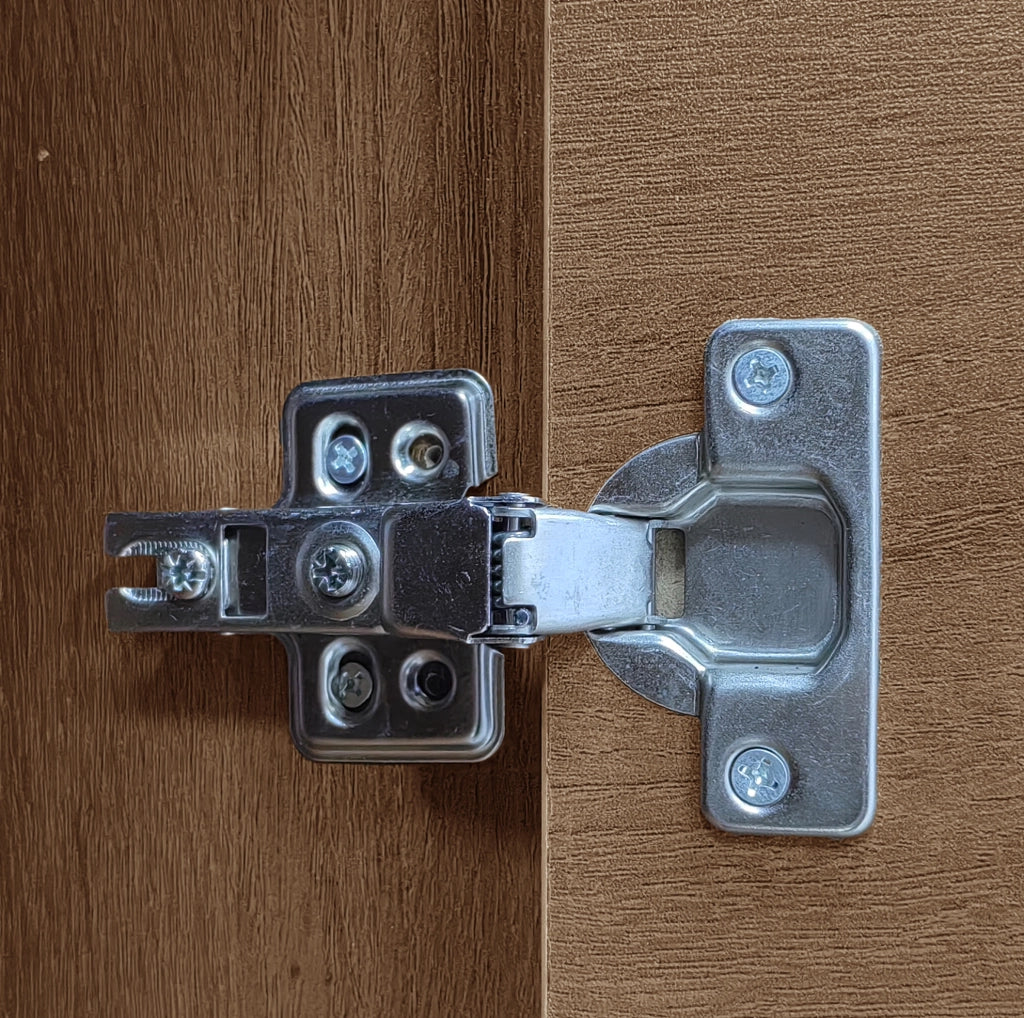 Mobile multiuso in legno noce con frontale in vetro, ripiani e cassetto nascosto per bagno, soggiorno e ufficio