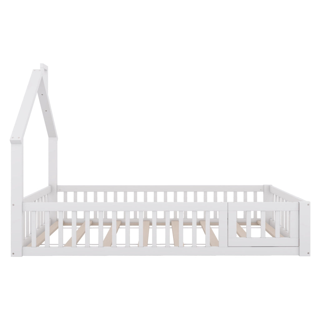 Letto per bambini a casetta 90 × 200 cm con rete a doghe in legno bianco con camino e barriera di sicurezza