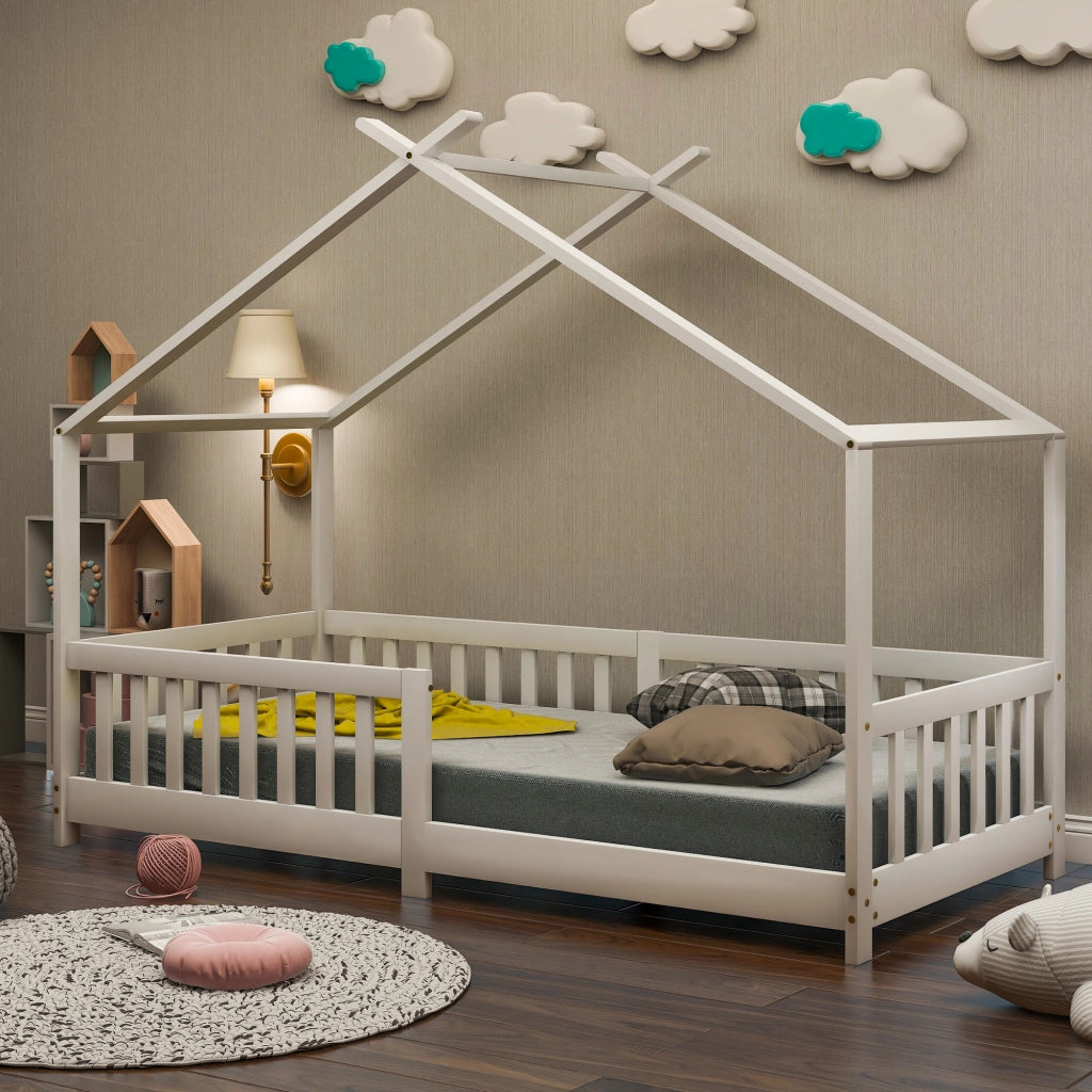 Letto per bambini a casetta 90 × 200 cm con sponde, in legno di pino bianco e spazio sotto il letto