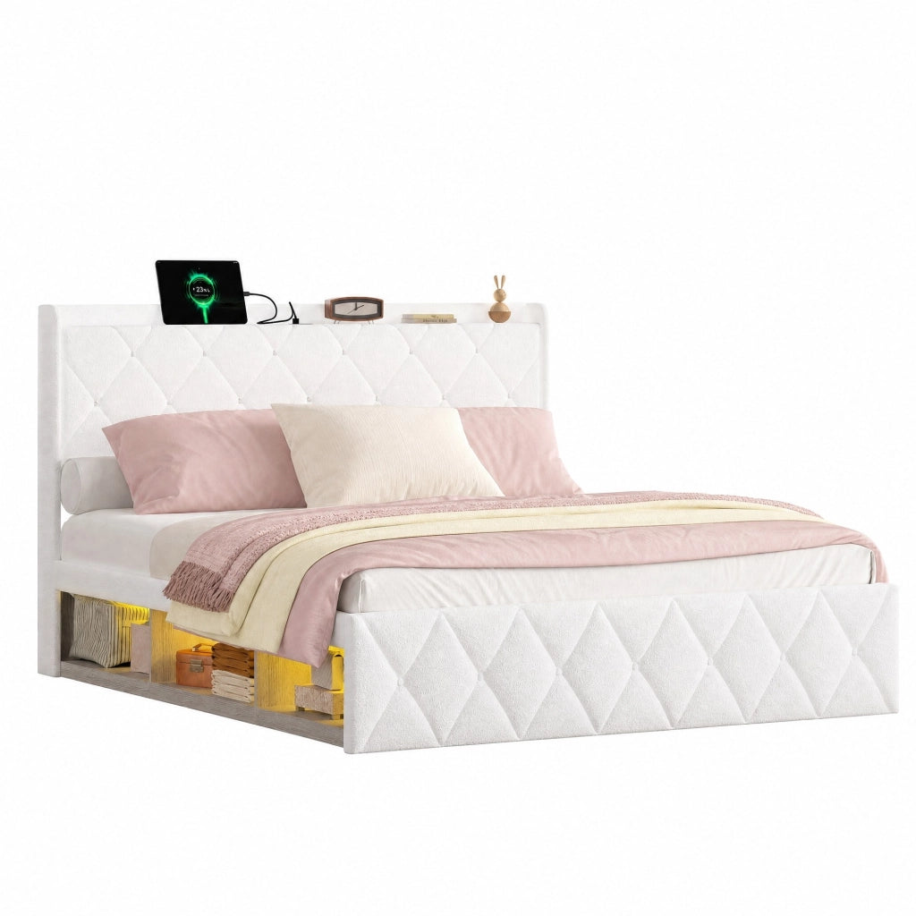 Letto imbottito 140 × 200 cm con testiera ad ali in tessuto Teddy bianco LED USB e prese integrate