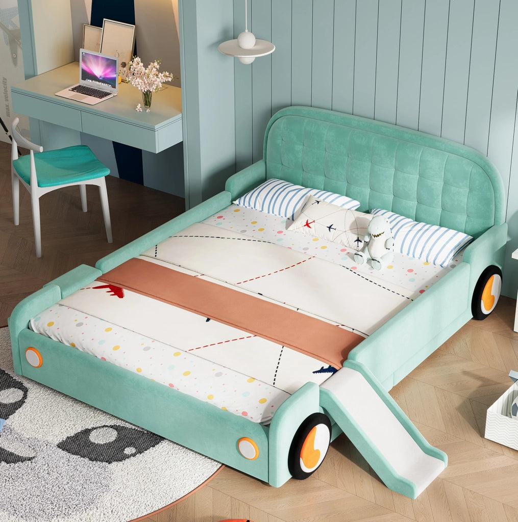 Letto per bambini a forma di auto con scivolo e scala 140x200 cm in velluto blu verde