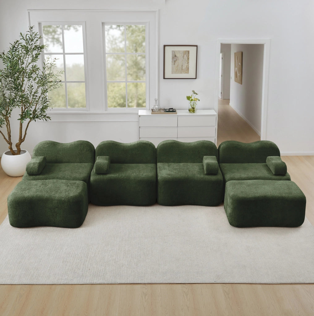Divano modulare ULEVR a U verde con 2 pouf, forma ondulata e rivestimento in velluto