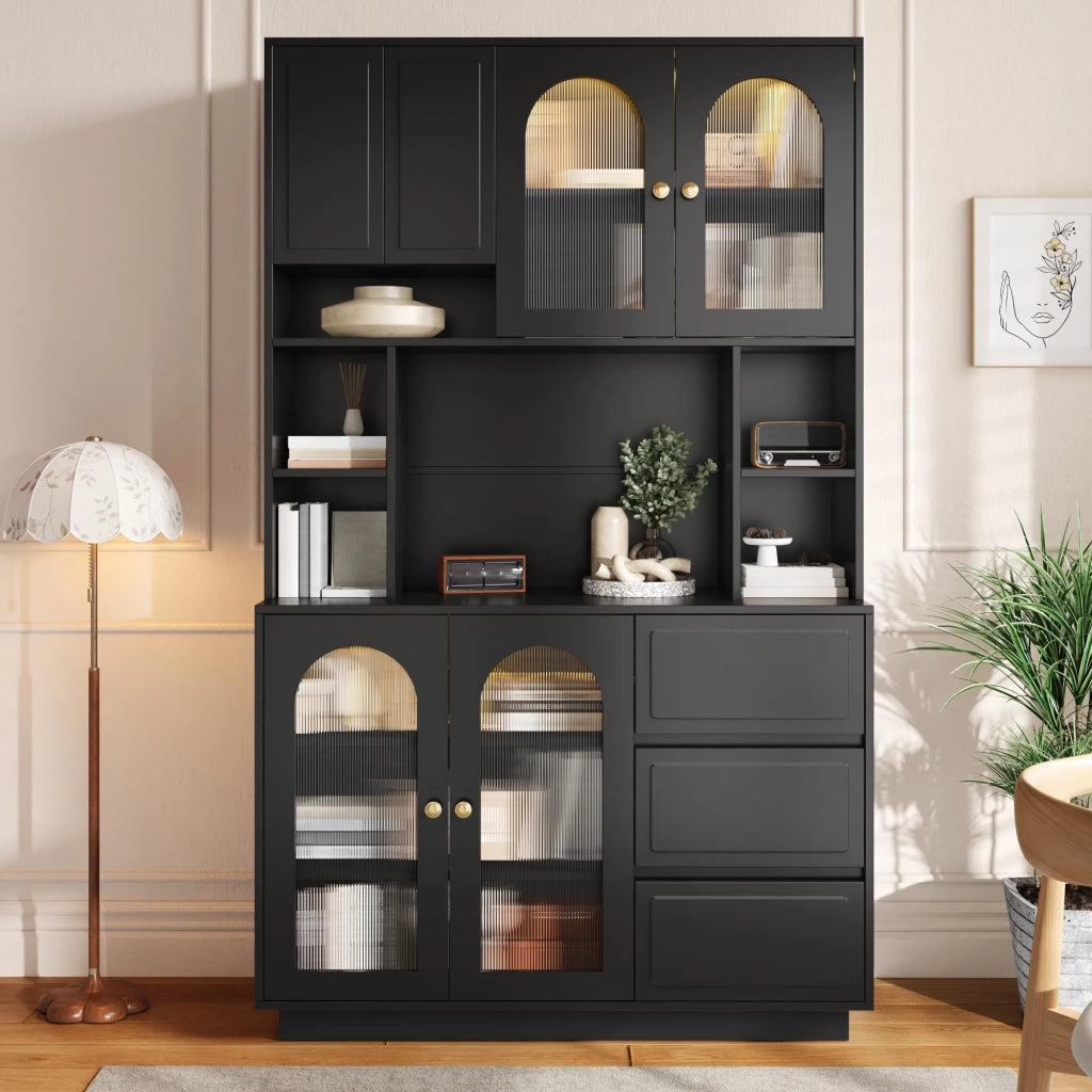 Mobile alto con ante in acrilico ad arco, vani aperti e illuminazione LED RGB controllata via app. Credenza per cucina, bar o soggiorno