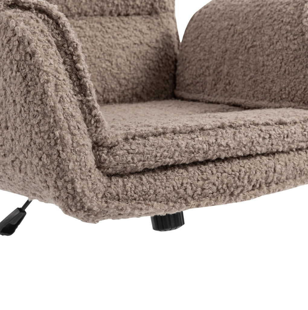 Sedia da ufficio girevole in teddy fleece marrone con braccioli ribaltabili