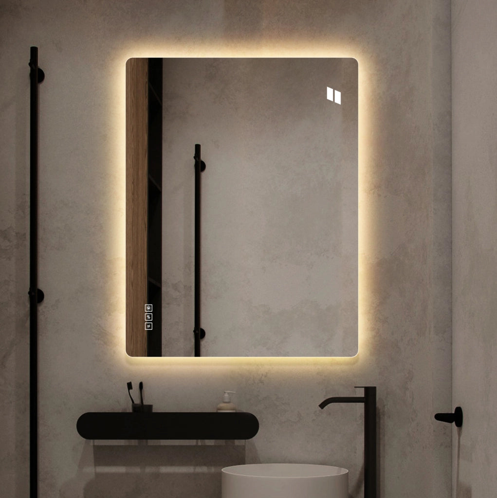 Specchio da bagno LED rettangolare 60×80 cm con illuminazione dimmerabile, funzione antiappannamento e montaggio verticale o orizzontale
