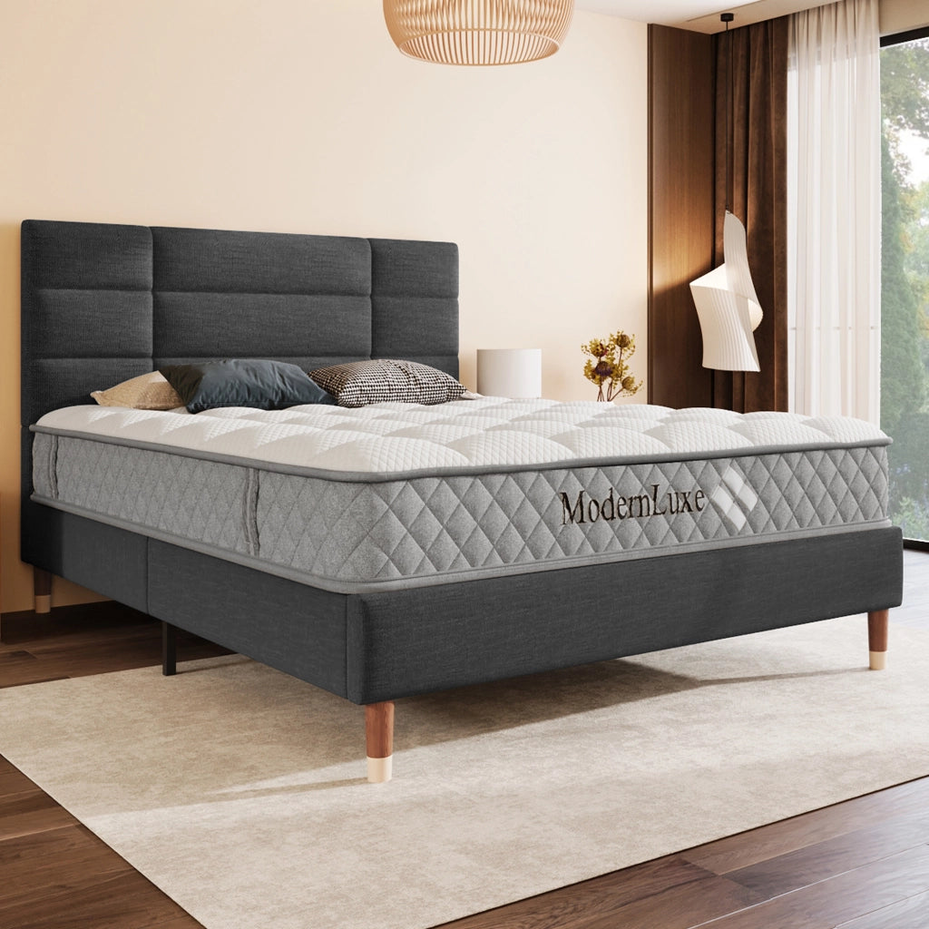 Letto matrimoniale 140x200 cm in tessuto grigio con rete a doghe e materasso 7 zone