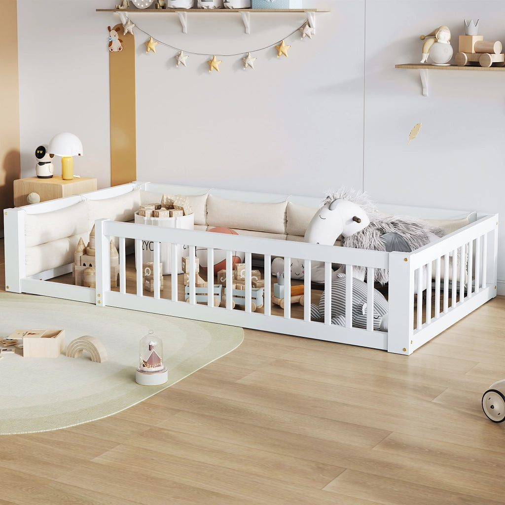 Letto a piattaforma 90x200 cm con sponde e cuscini; bianco; in pino massello e MDF