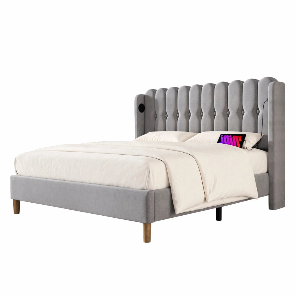 Letto matrimoniale imbottito 140 × 200 cm in lino grigio con testiera a pannelli e porte USB Type-C