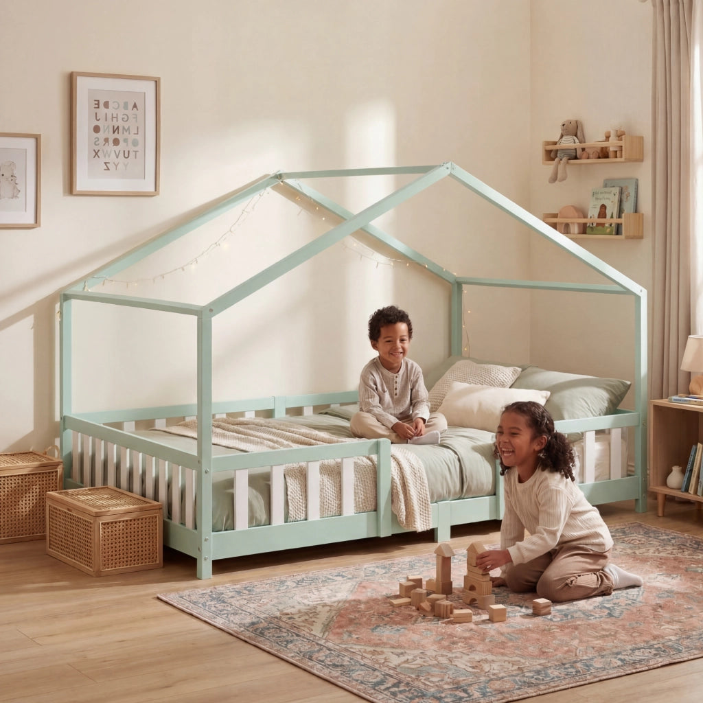 Letto per Cameretta Treviolo a Forma di Casetta in Stile Montessori con Materasso 140x200 cm - Menta Verde/Bianco [en.casa]