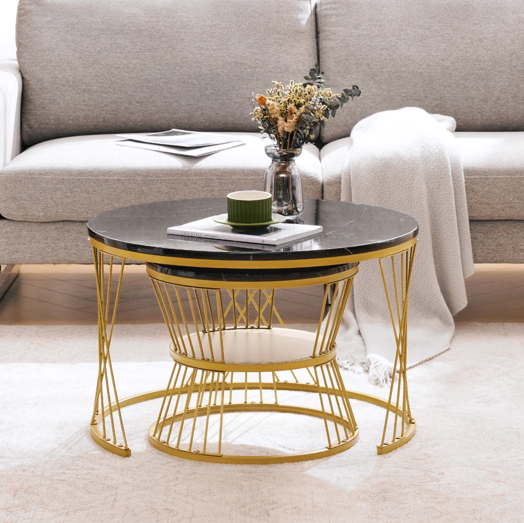 Set di 2 tavolini nesting rotondi in MDF effetto marmo nero; struttura oro