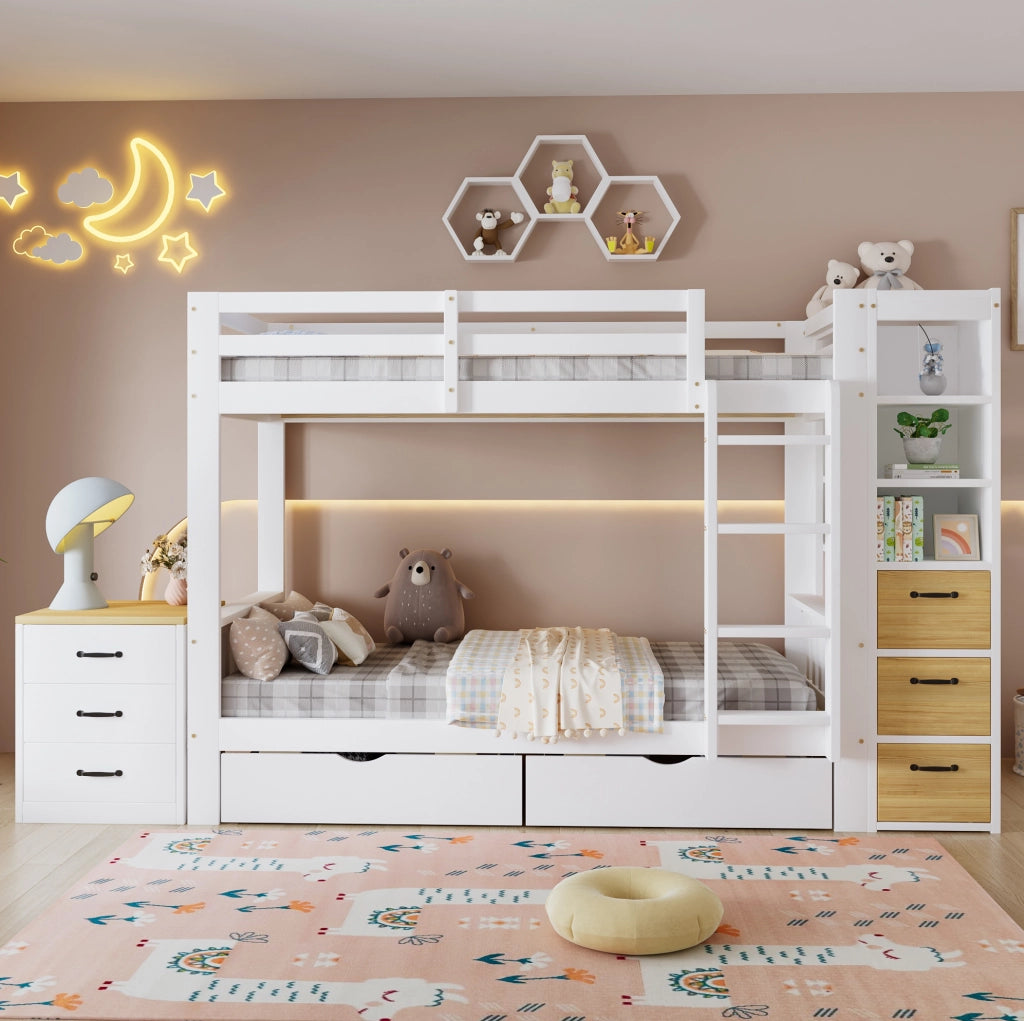 Letto a castello in legno bianco 90x200 cm con due cassettoni, scaffale laterale e comodino mobile