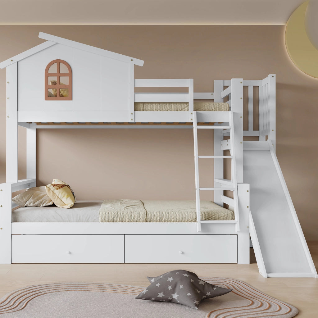 Letto a castello 90×200 cm e 120×200 cm con finestra; scivolo; 2 cassetti; senza materasso; in legno bianco