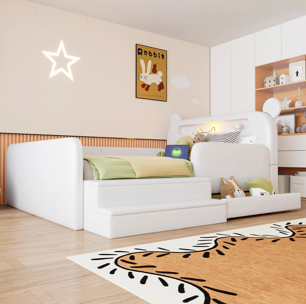 Letto imbottito per bambini 140x200 cm con testiera a orso; luce notturna; USB; contenitore; bianco