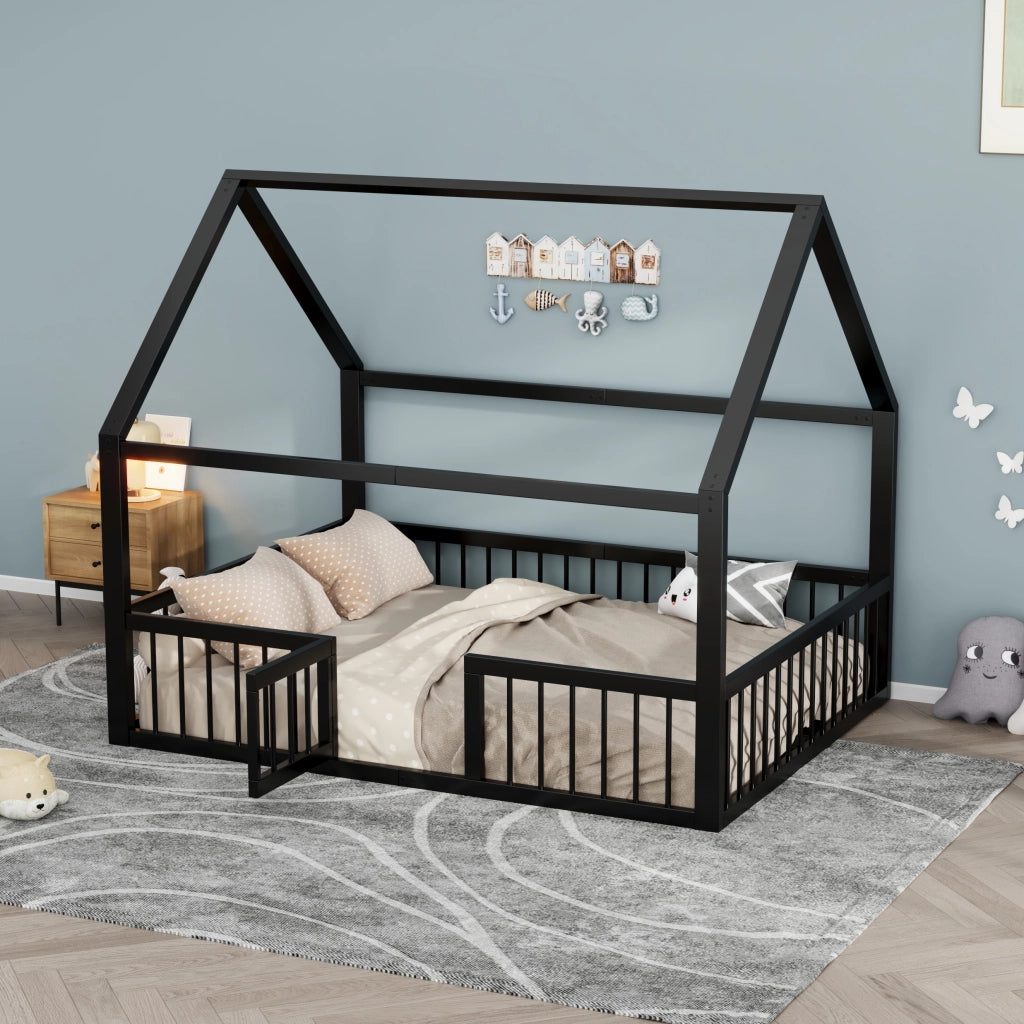 Letto a casetta 140 × 200 cm con barriera e cancelletto in metallo nero senza materasso