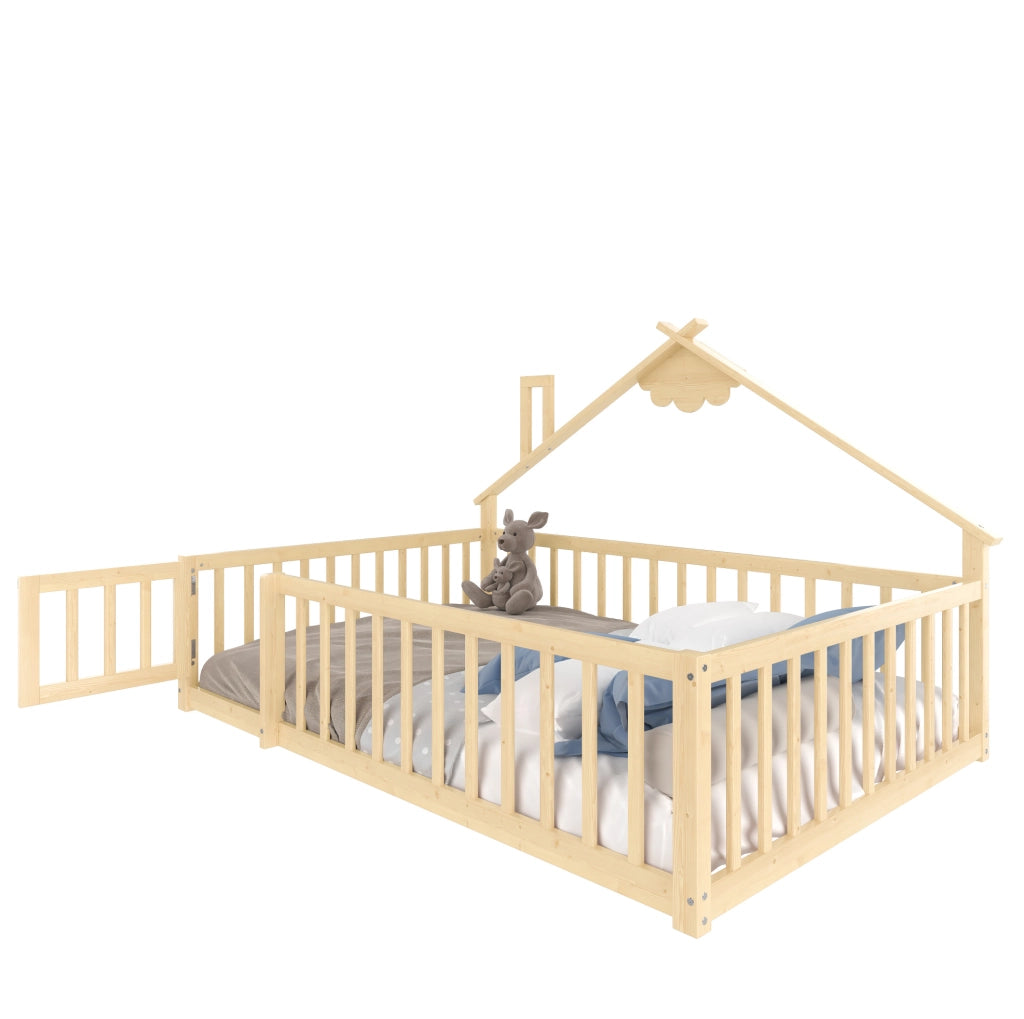 Letto per bambini 140x190 cm in legno di pino naturale con struttura a casa e protezione con chiusura