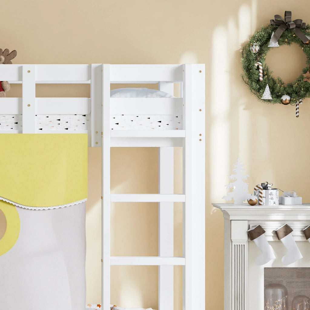Letto a castello per bambini con scivolo, scala e tende, salvaspazio e funzionale