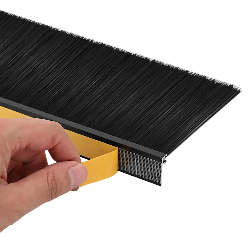 Spazzole per porte autoadesive 6 pz Nero 100 cm CFW7938341