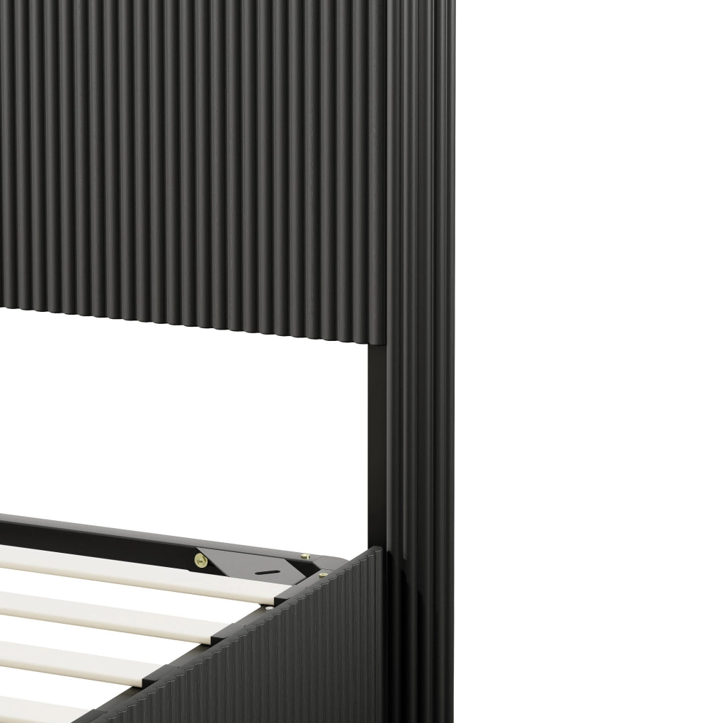 Letto con contenitore e sistema idraulico 160x200 cm, struttura in acciaio e doghe in legno massello, finitura nera lucida