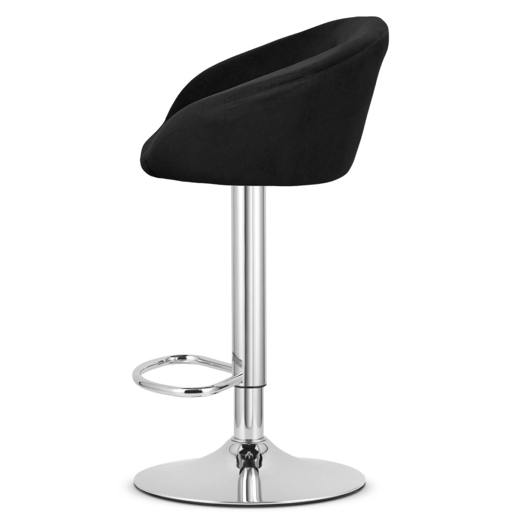 Sgabello da bar East in velluto nero con base cromata