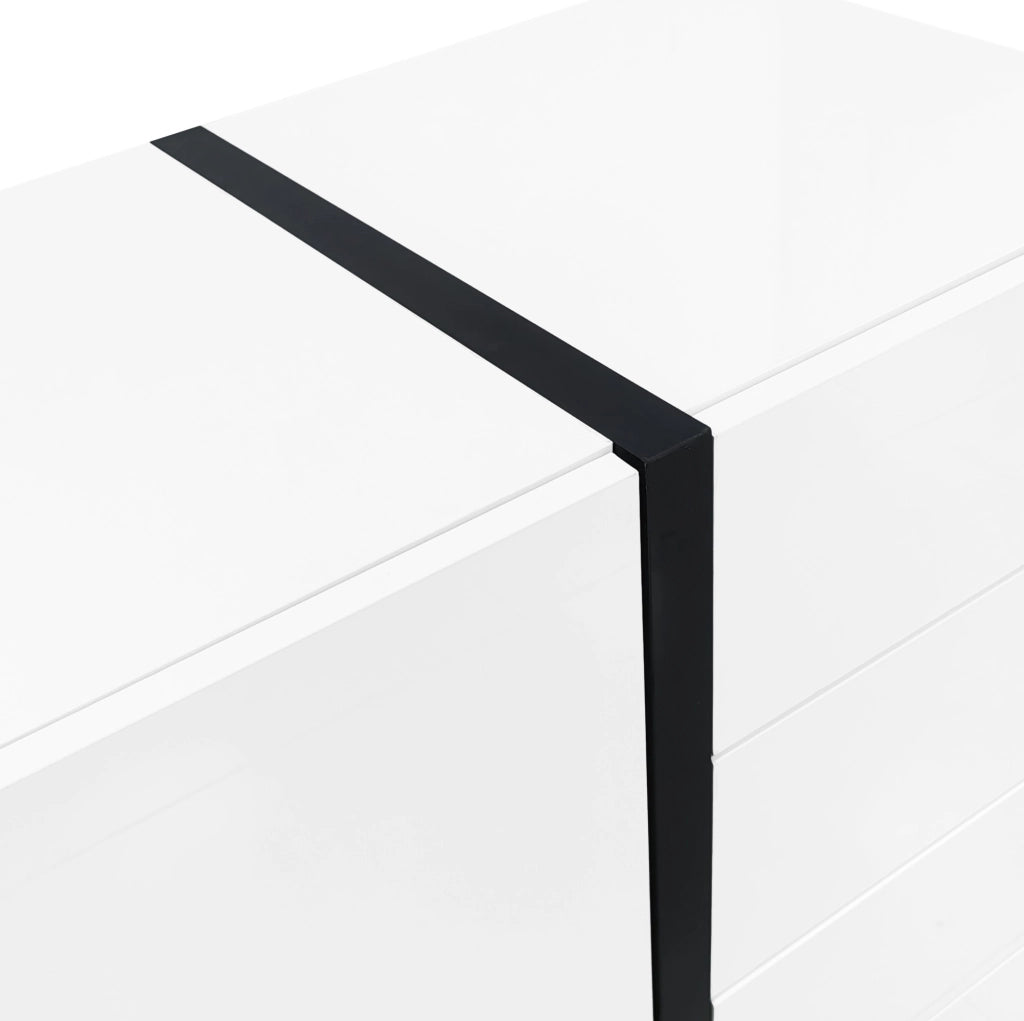 Sideboard bianco lucido con 2 ante e 4 cassetti